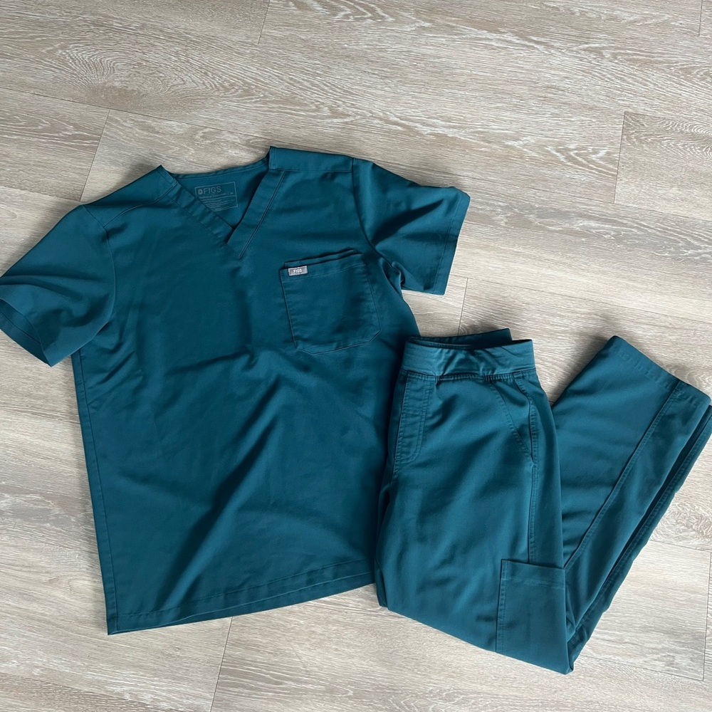 Figs Teal Scrub Set